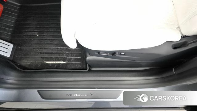 Tesla Model Y id 4892717 из Кореи 20