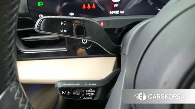 Porsche Taycan id 4985678 из Кореи 20