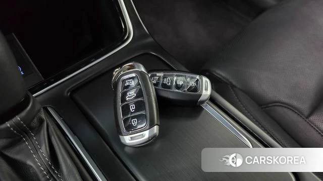 Hyundai Grandeur IG id 5018999 из Кореи 20