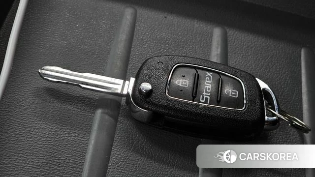 Hyundai The New Grand Starex id 4960423 из Кореи 20