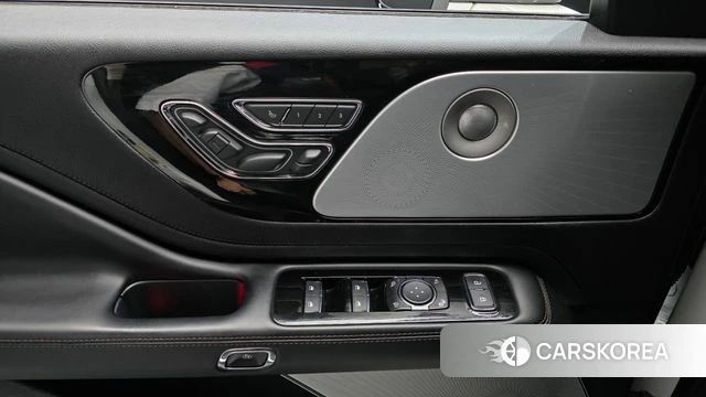 Lincoln Aviator 2nd generation id 4930091 из Кореи 20