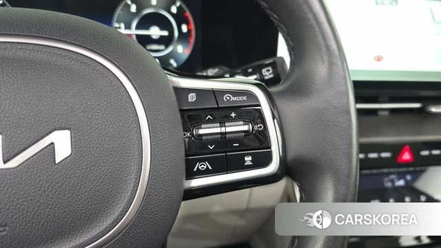 Kia Carnival 4th generation id 5017718 из Кореи 20