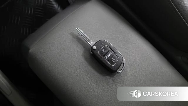 Hyundai The New Grand Starex id 5018995 из Кореи 20