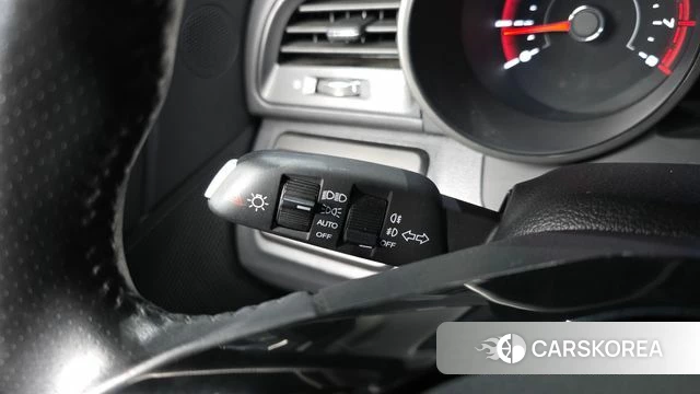 Ssangyong Tivoli Air id 4988341 из Кореи 20
