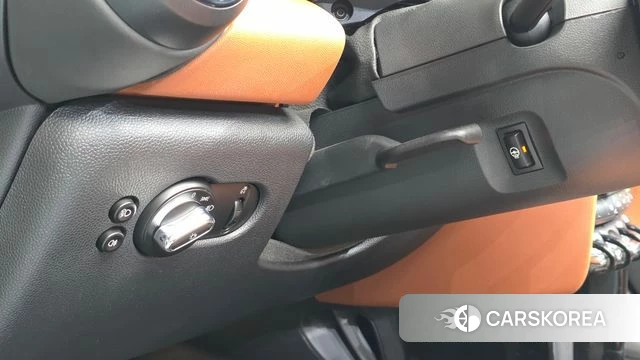 Mini Cooper S Convertible id 4976500 из Кореи 20