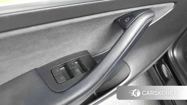Tesla Model 3 id 4923063 из Кореи 20