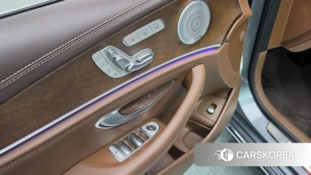 Mercedes-Benz E-Class W213 id 4998507 из Кореи 20