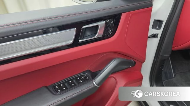 Porsche Cayenne (PO536) id 4965452 из Кореи 20