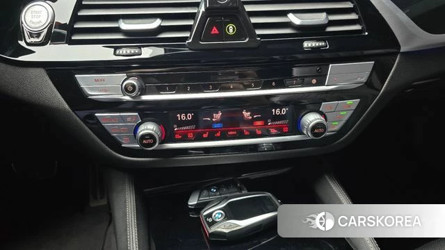 BMW 5 Series (G30) id 4977313 из Кореи 20