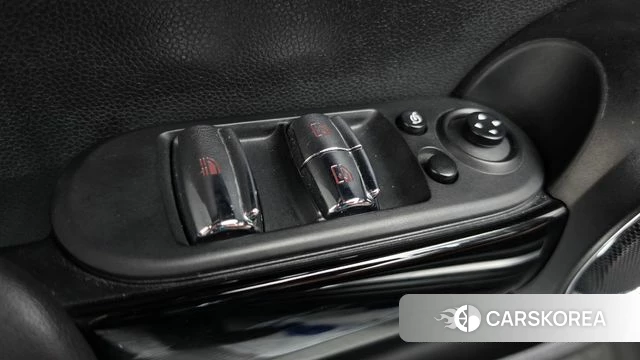 Mini Cooper S Convertible id 5035074 из Кореи 20