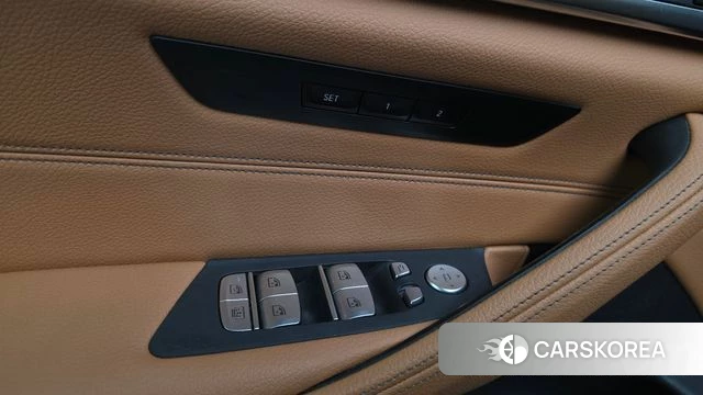 BMW 5 Series (G30) id 5040160 из Кореи 20
