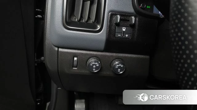 Chevrolet (GM Daewoo) Real New Colorado id 4992539 из Кореи 20