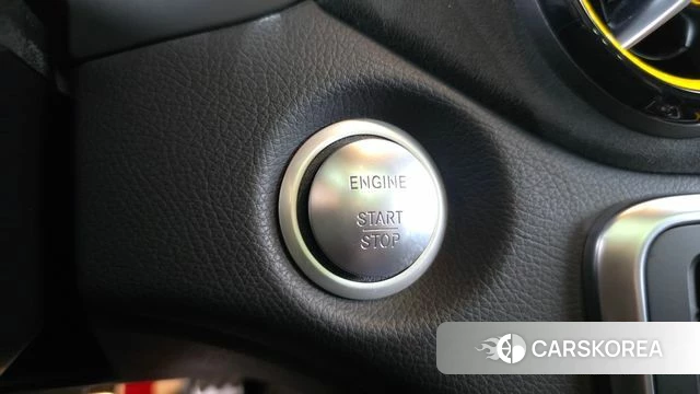Mercedes-Benz GLA-Class X156 id 4850225 из Кореи 20