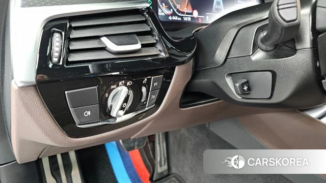 BMW 6 Series GT (G32) id 5039265 из Кореи 20