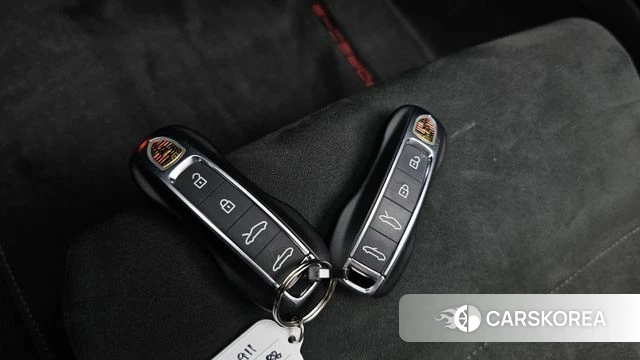 Porsche 911(992) id 4763232 из Кореи 20