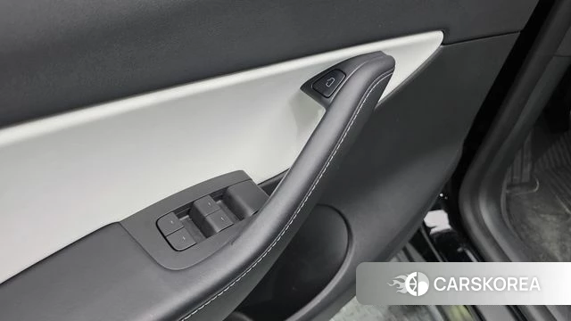 Tesla Model Y id 4976405 из Кореи 20