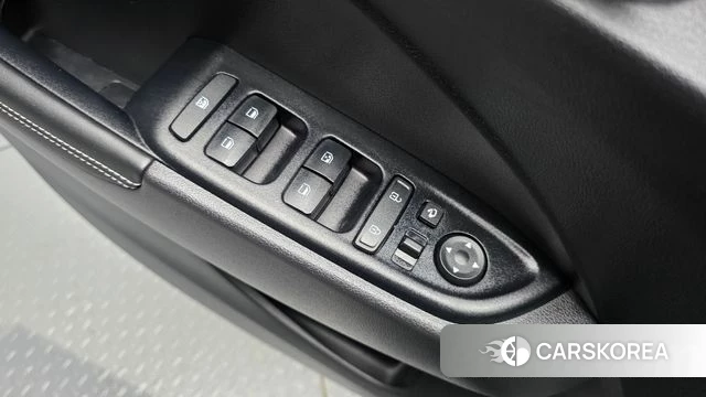 Hyundai Venue id 5023140 из Кореи 20