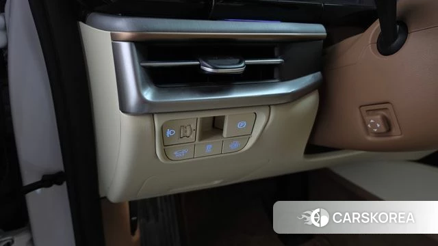 Hyundai Grandeur Hybrid (GN7) id 4950221 из Кореи 20