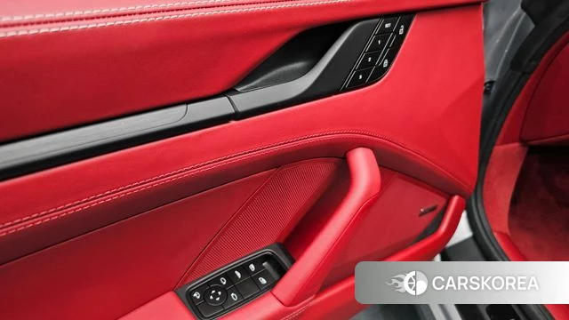 Porsche 911(992) id 4748788 из Кореи 20