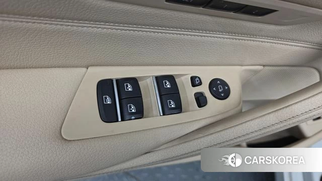 BMW 5 Series (G30) id 5028835 из Кореи 20