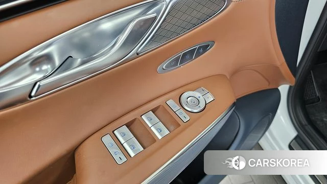 Genesis GV70 id 4959207 из Кореи 21