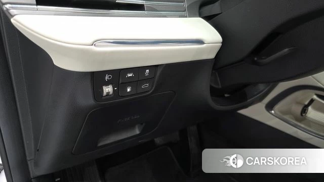 Hyundai The New Grandeur IG Hybrid id 5012332 из Кореи 21