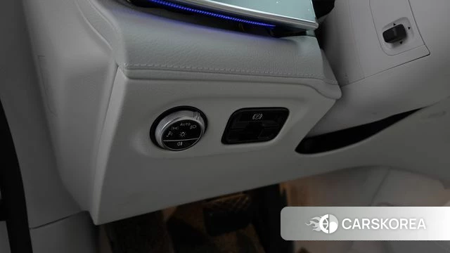 Mercedes-Benz EQE SUV X294 id 5052476 из Кореи 21