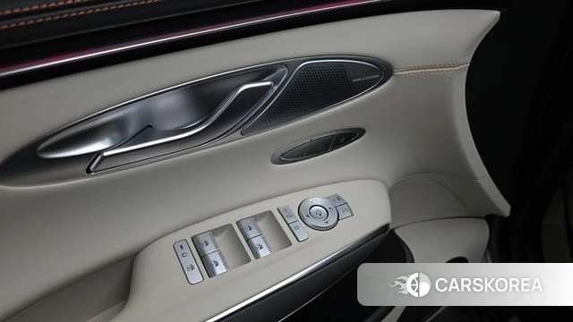 Genesis GV70 id 5026355 из Кореи 21