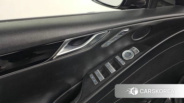 Genesis G80 (RG3) id 5033616 из Кореи 21