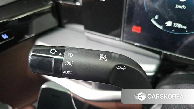 Hyundai Grandeur (GN7) id 4748999 из Кореи 21