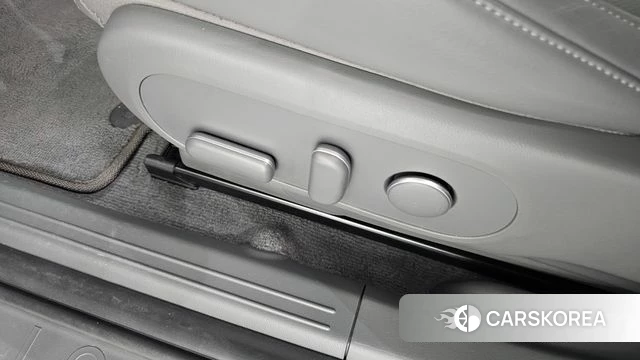 Hyundai Ionic 5 id 4965099 из Кореи 21