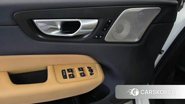 Volvo XC60 second Generation id 4898292 из Кореи 21