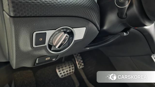 Mercedes-Benz A-Class W176 id 4937760 из Кореи 21