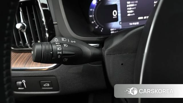 Volvo XC60 second Generation id 5027651 из Кореи 21
