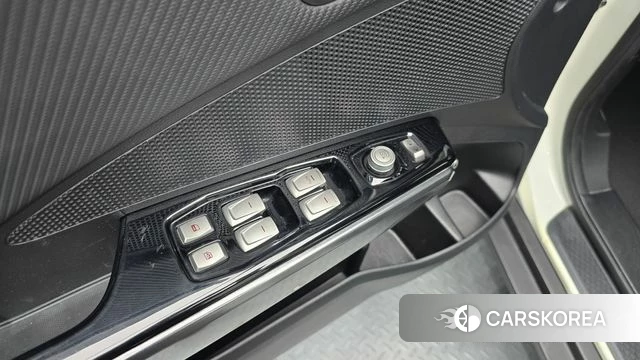 Ssangyong Tivoli Armor id 5013754 из Кореи 21