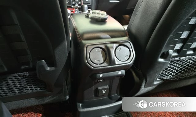 Jeep Wrangler (JL) id 4959115 из Кореи 21