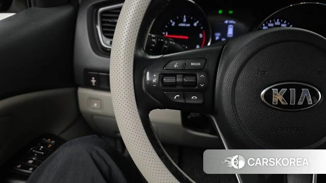 Kia The New Carnival id 4998630 из Кореи 21