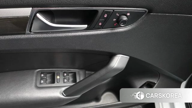 Volkswagen The New Passat id 4983112 из Кореи 21