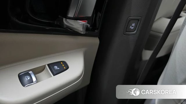 Kia The New Carnival 4th Generation id 5039148 из Кореи 21