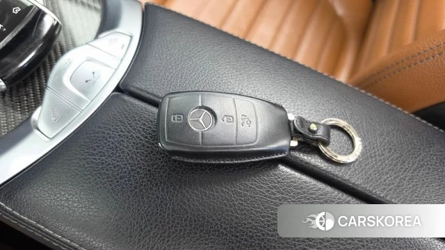 Mercedes-Benz C-Class W205 id 4959926 из Кореи 21