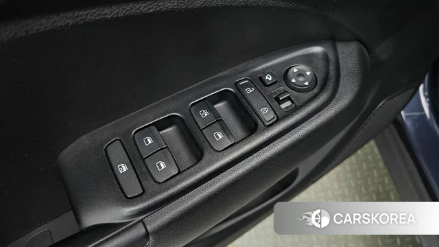 Hyundai Venue id 5018389 из Кореи 21