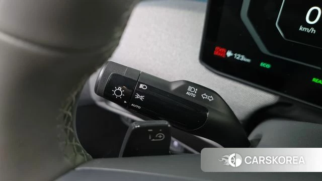 Kia EV3 id 4792179 из Кореи 21