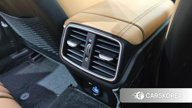 Genesis The New G70 id 4991989 из Кореи 21