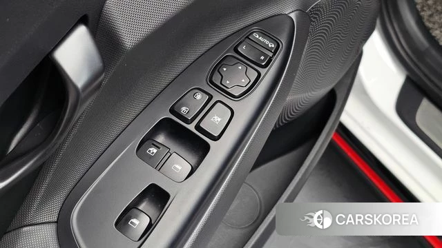 Hyundai Veloster (JS) id 4741024 из Кореи 21