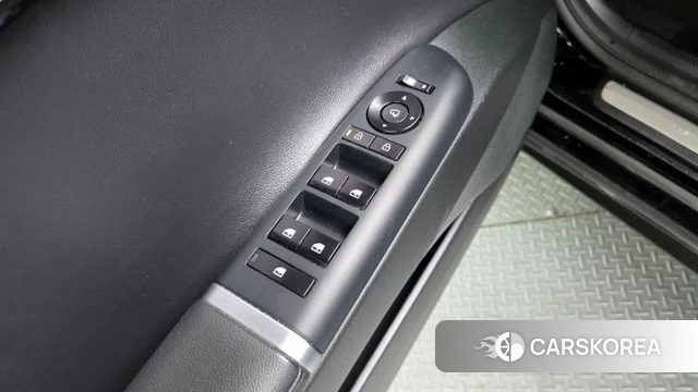 Hyundai Grandeur (GN7) id 4555281 из Кореи 21