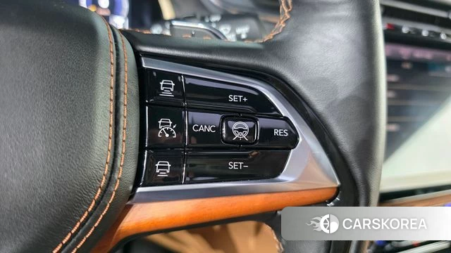 Jeep Grand Cherokee (WL) id 4976633 из Кореи 21