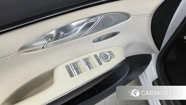 Genesis GV70 id 5013156 из Кореи 21