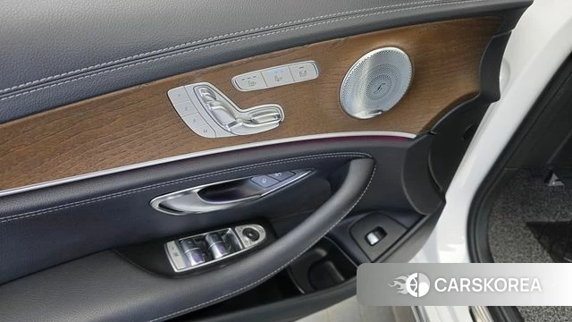 Mercedes-Benz E-Class W213 id 5024029 из Кореи 21