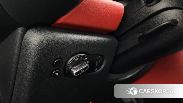 Mini Cooper S Convertible id 4203089 из Кореи 21