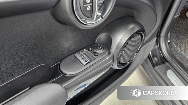 Mini Cooper id 4960024 из Кореи 21